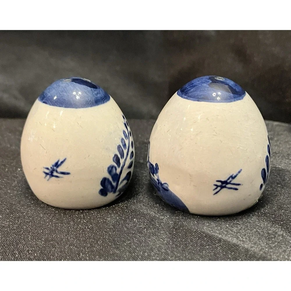 Vintage Delft Blue Mini Egg Dutch Windmill Hand Painted Salt & Pepper Shakers